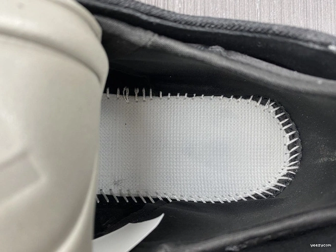 400 H68032 ADIDAS YEEZY 0919